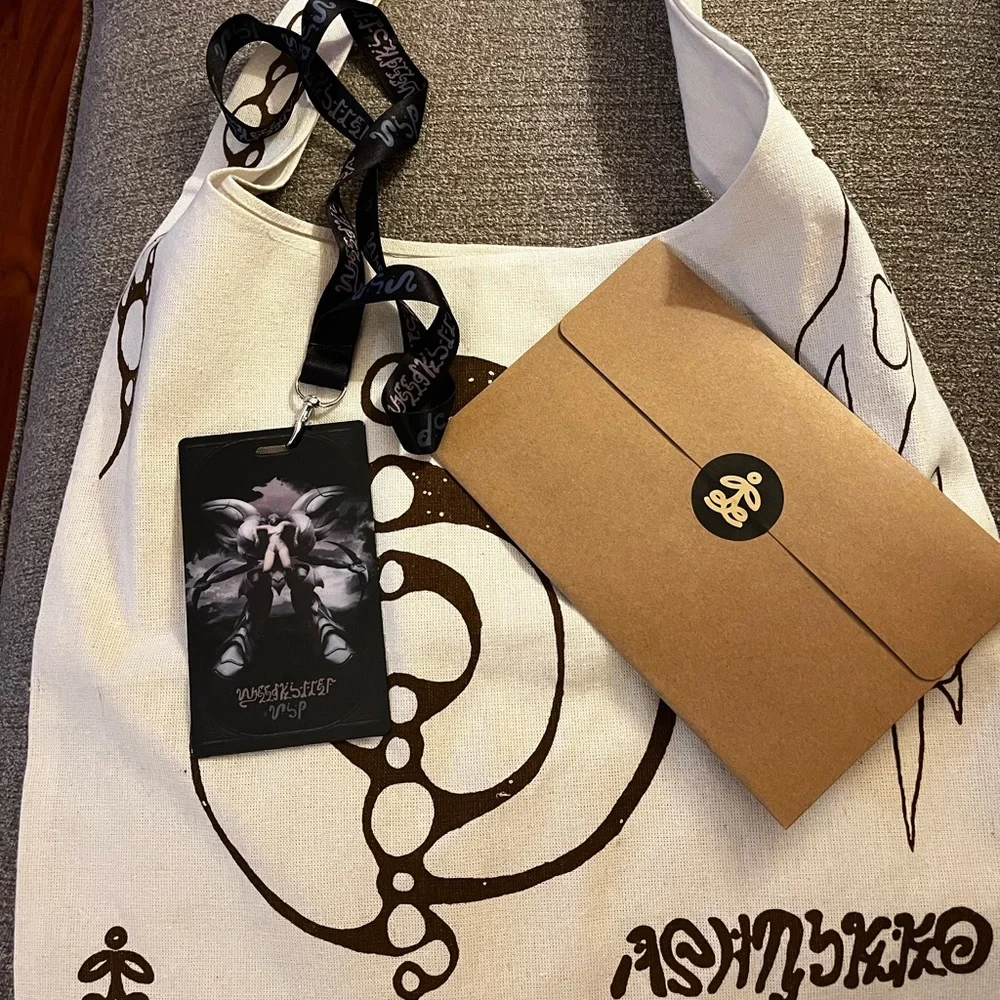 WEEDKILLER TOUR MEET & GREET GOODIES - Picture 4 of 5